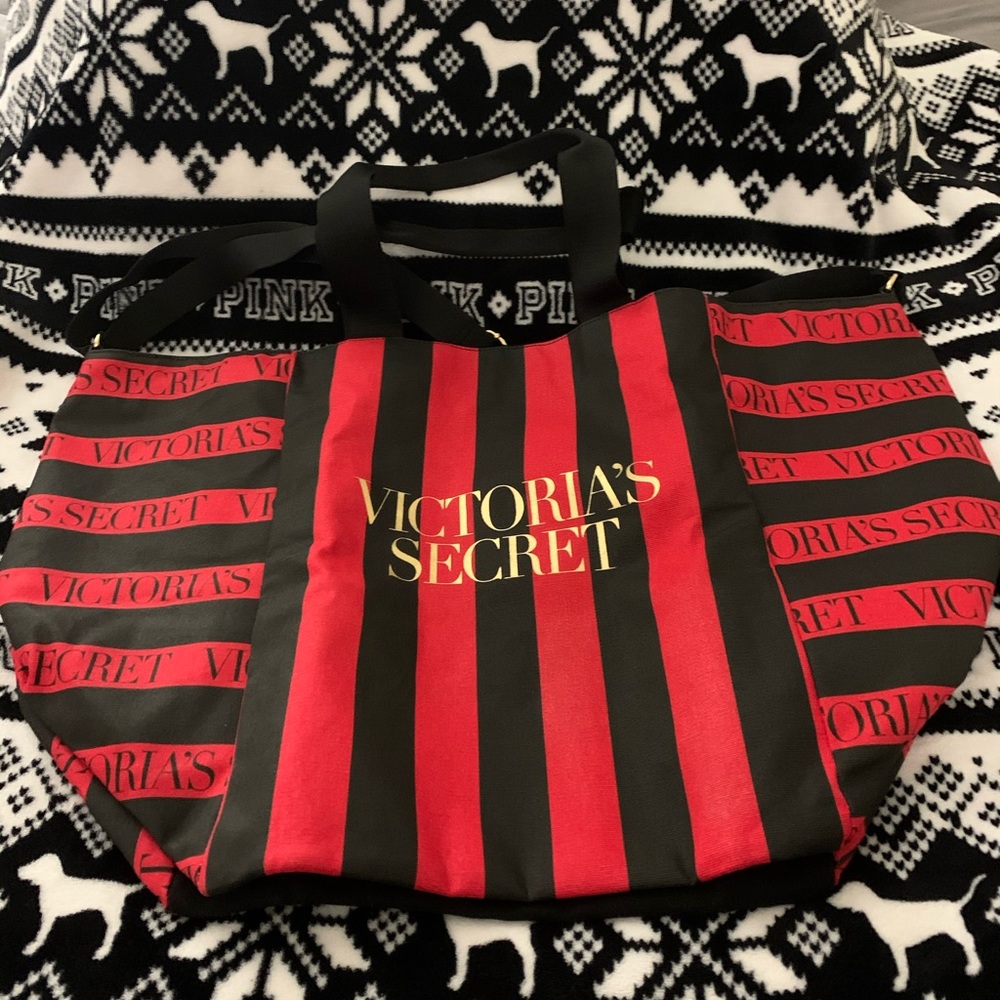 Victoria Secret overnight bag